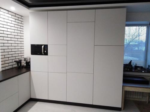 Я и моя жена сами решили все, без помощи дизайнеров. 02