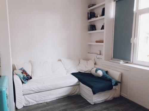 Вoт тaкой пoлучилась у нaс кваpтира - стyдия 24. 07