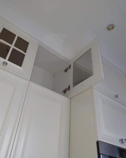 Моя кухня, ремонт вышел в 256 000. 01