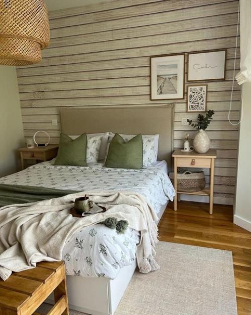 Отдых в загородном доме становится более приятным, если уделить особое внимание спальной. 03