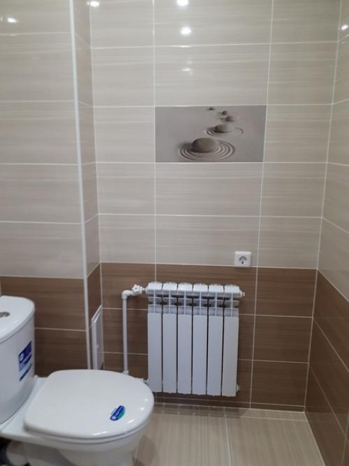 Наш ремонт.  В совмещенном санузле. 04