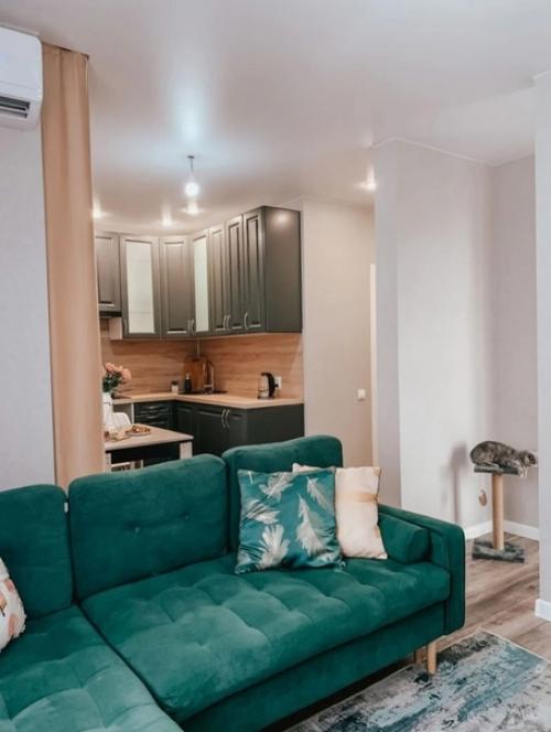 Раньше это была однокомнатная квартира, но мы ее превратили в двухкомнатную. 05