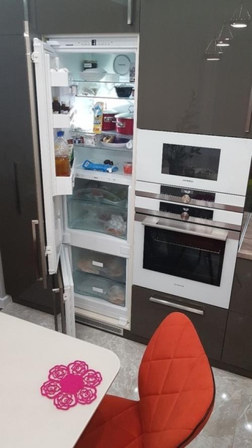 Наш ремонт практически с самого начала. 04