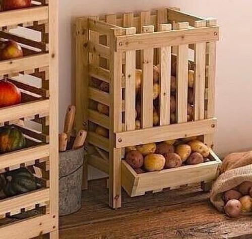 Мой муж недавно для хранения урожая прекрасные ящики сделал. 01