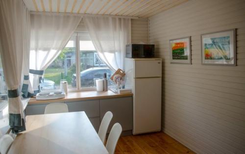 Год назад нам в наследство старый дом нашей бабушки достался. 01