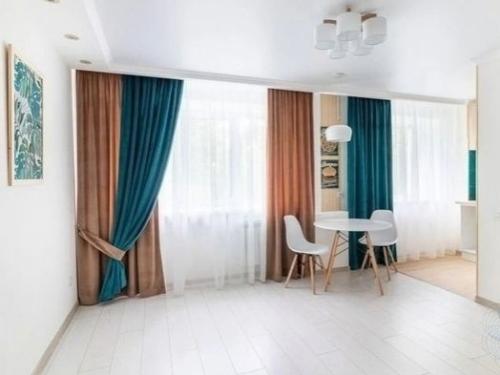 Даже не вериться что это когда то была убитая в хлам квартира. 04