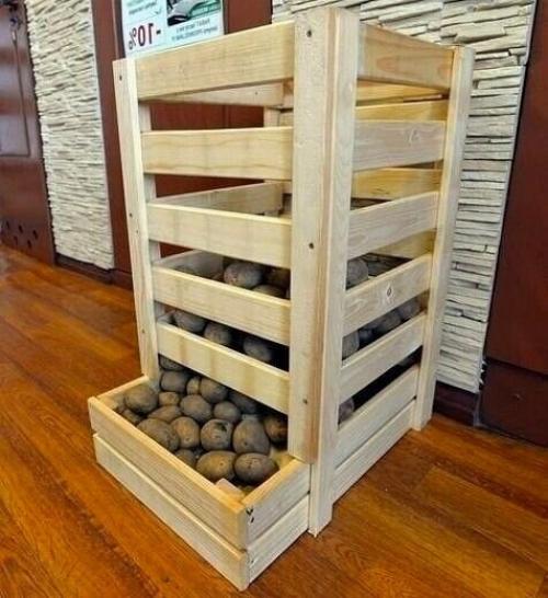 Мой муж недавно для хранения урожая прекрасные ящики сделал.