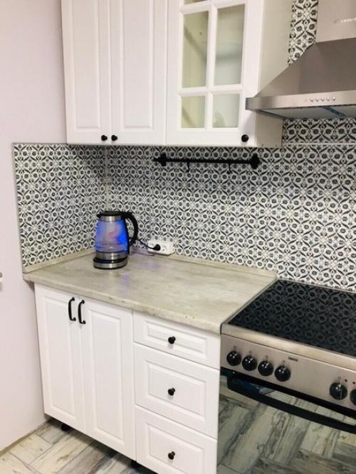 Сделали весь ремонт с мужем вдвоем. 03