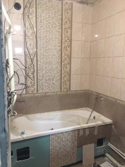 Фото до нету, есть только практически финальная стадия кладки кафеля. 02