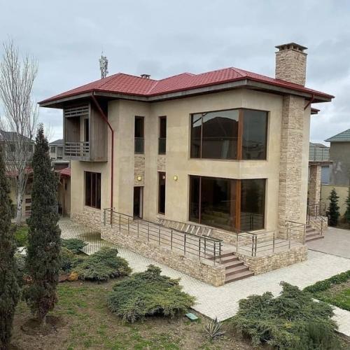 Наше решение было принято - жить в собственном доме значительно лучше, чем в квартире.