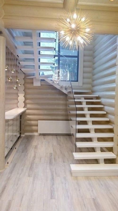 Владельцы данного загородного дома любезно поделились снимками интерьера. 04