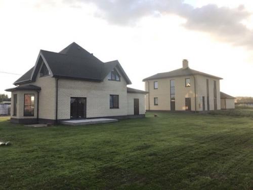 Это наш загородный дом и ремонт внутри него. 09