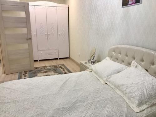 Я живу одна и решила сделать ремонт в своей однокомнатной квартире! 04