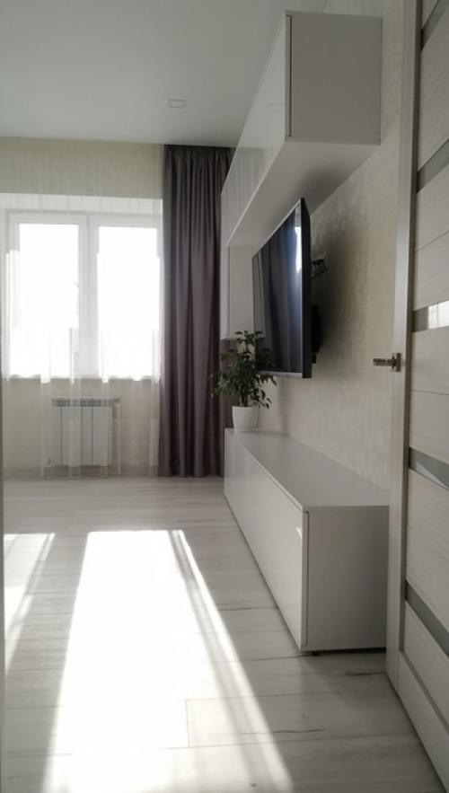 Я рассказываю о том, как мы оформили нашу квартиру, возможно кому-то это будет полезным в качестве наглядного руководства. 01