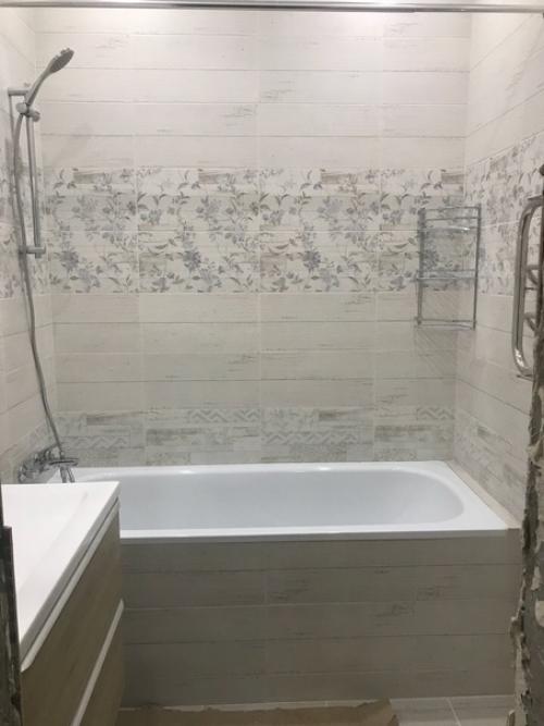 Вот такой ремонт нам сделали ванной и туалета. 04