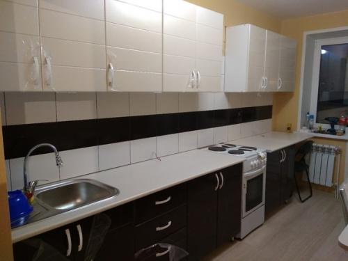 Такой интерьер получилось сделать на нашей кухне. 04