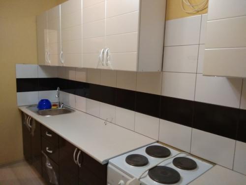 Такой интерьер получилось сделать на нашей кухне. 01