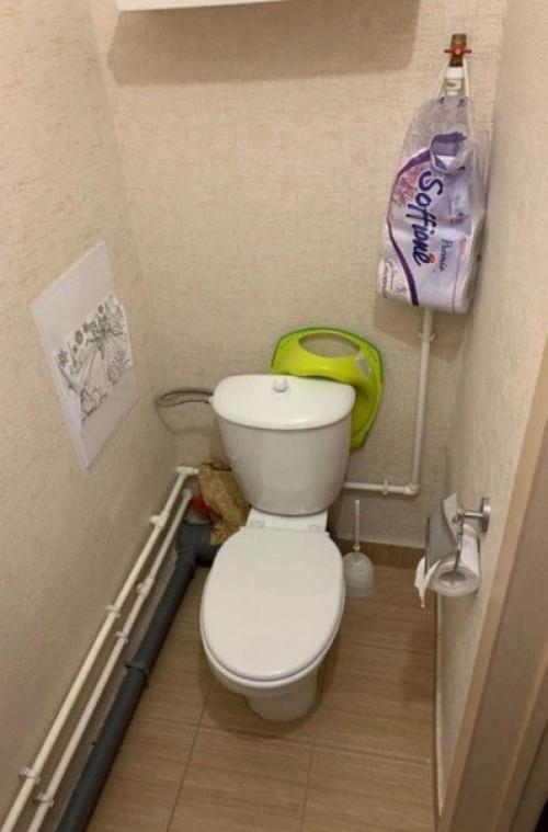 Люди своим обновленным санузлом поделились. 01