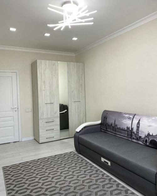 Хочу показать ремонт в нашей трех комнатной квартире. 04