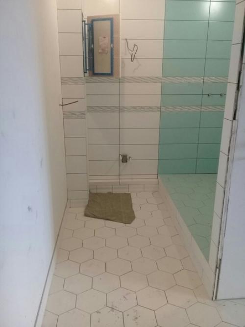 На ваше обозрение свой санузел демонстрирую. 03