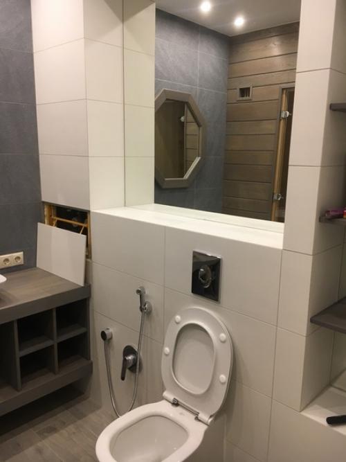 Такой ремонт мы в своем санузле сделали. 03