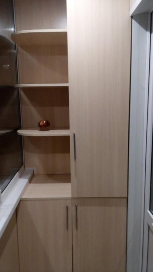 Вижу тут часто публикуют различные балкончики, покажу вам и я свой. 02