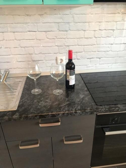 Такая вышла у нас кухня, площадь 10 кв. 01