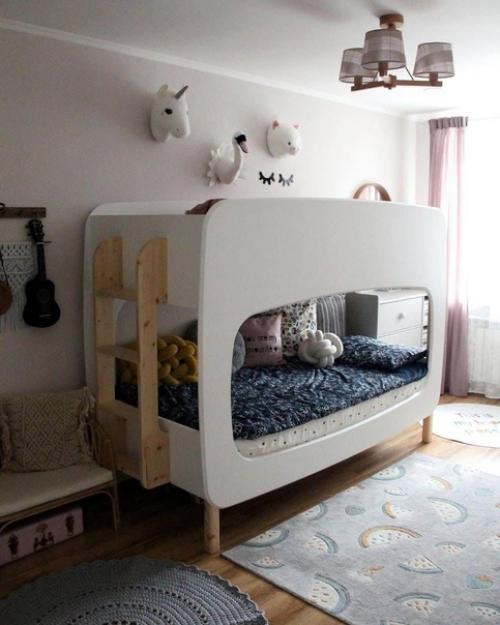 Один из самых главных атрибутов в квартире это декор, именно он создает основной уют в ней. 05