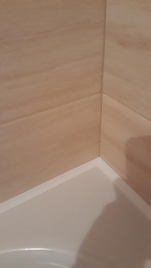 Наконец закончили ремонт санузла, показываю что из этого получилось. 06