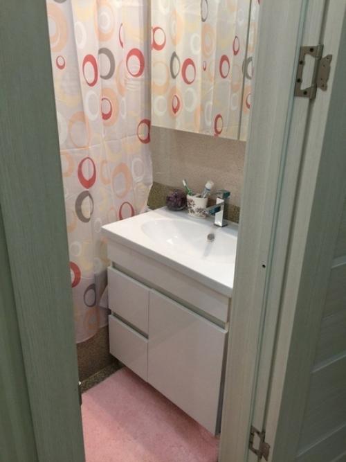 Наша изначальная цель была такая, чтобы сделать ремонт квартиры как можно светлее. 04