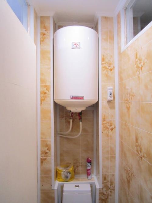 Вот так мы ванную комнату и туалет оформили. 08