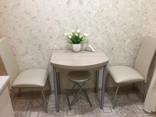 А это мой вариант обустройства кухни. 03