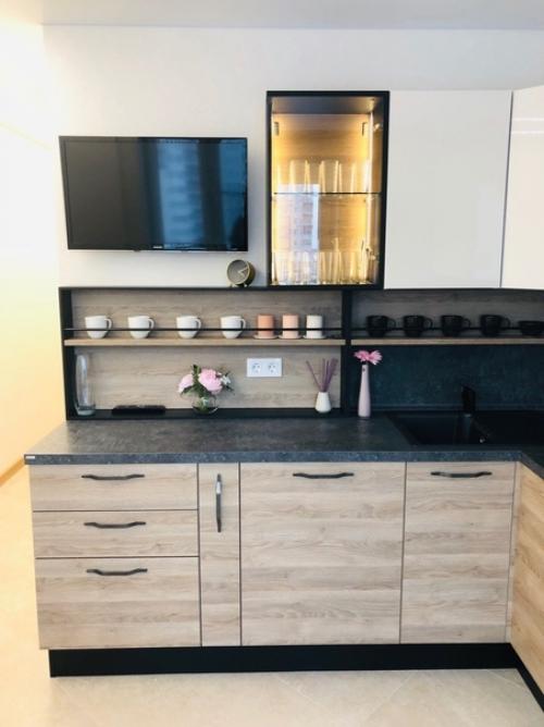 А это наш вариант кухни. 02