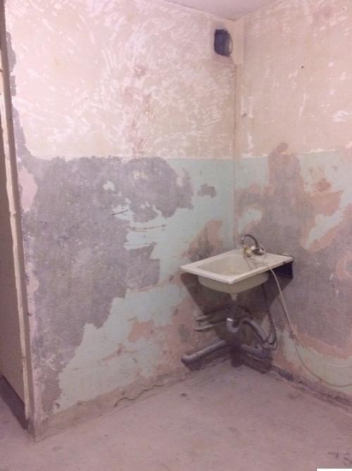 С отделкой квартиры закончили. 04