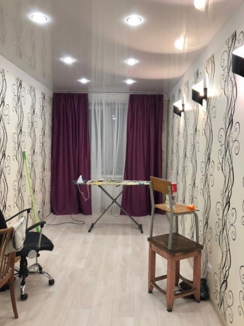 Разобрали полностью комнату, пришлось конкретно попотеть, а затем уже приступили к отделке. 07