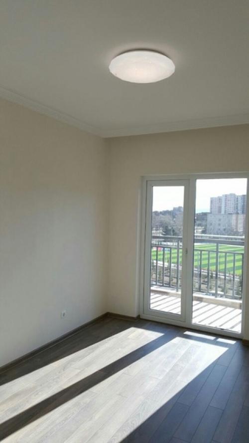 Родители мне весь ремонт в квартире поручили. 04