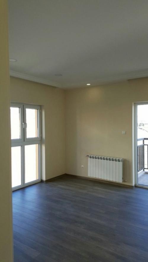 Родители мне весь ремонт в квартире поручили. 02