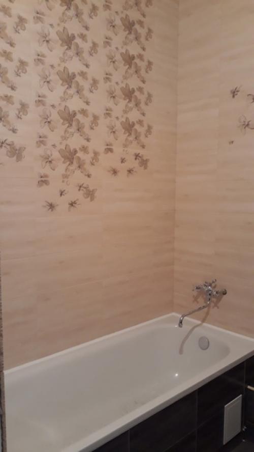 Наконец закончили ремонт санузла, показываю что из этого получилось. 08