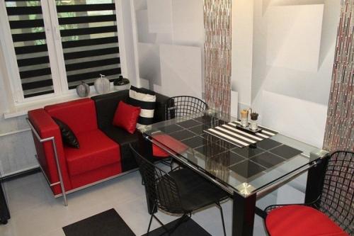 Вот что вышло сделать с моей однушкой. 05