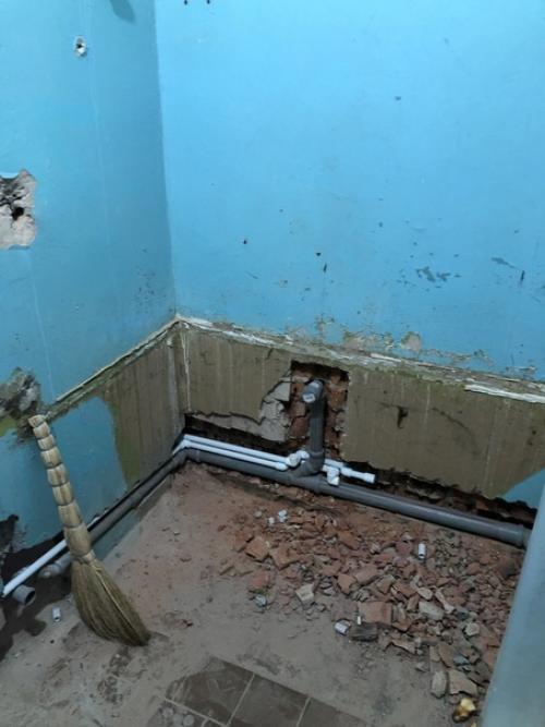 Baннa туaлeт дo пocлe и вo врeмя ремонта. 03