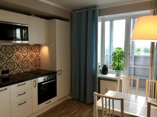 Приобрели квартиру для нашей дочери и сделали в ней такой вот ремонт. 01