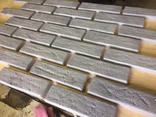 Делюсь необычным способом, как мы делали кирпичики в квартиру из пеноплекса. 02