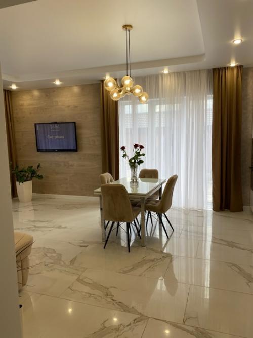 Долго разрабатывали данный интерьер и вот что мы имеем на данный момент. 06