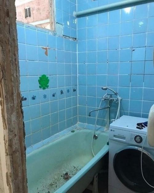 Вот так мы преобразили свою старую древнюю ванную в современную и функциональную.