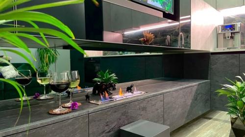 Вот так сделан интерьер у меня в квартире студии, 23 м 2. сначала все тщательно продумал, а потом уже реализовал. 02