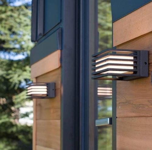 Домик прицеп площадью всего каких то 7, 5 кв. 09