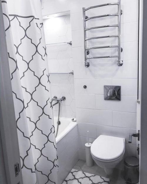 Вот так мы преобразили свою старую древнюю ванную в современную и функциональную. 01