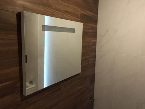 Вот и закончили мы ремонт у себя в санузле, все трубы и коммуникации закрыли. 02