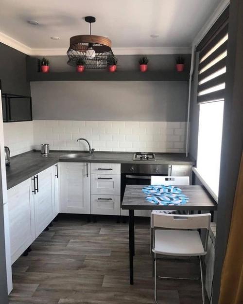 Хочу показать как мы проводили ремонт в нашей квартире, что по итогу вышла. 05