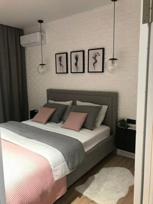 Небольшая квартира, но с новым современным ремонтом, и полностью оборудована всем необходимым для жизни. 03